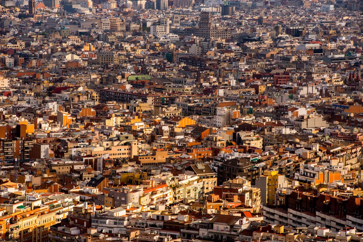 Spain plans ‘digital nomad’ visa scheme for remote workers - and Brits are eligible