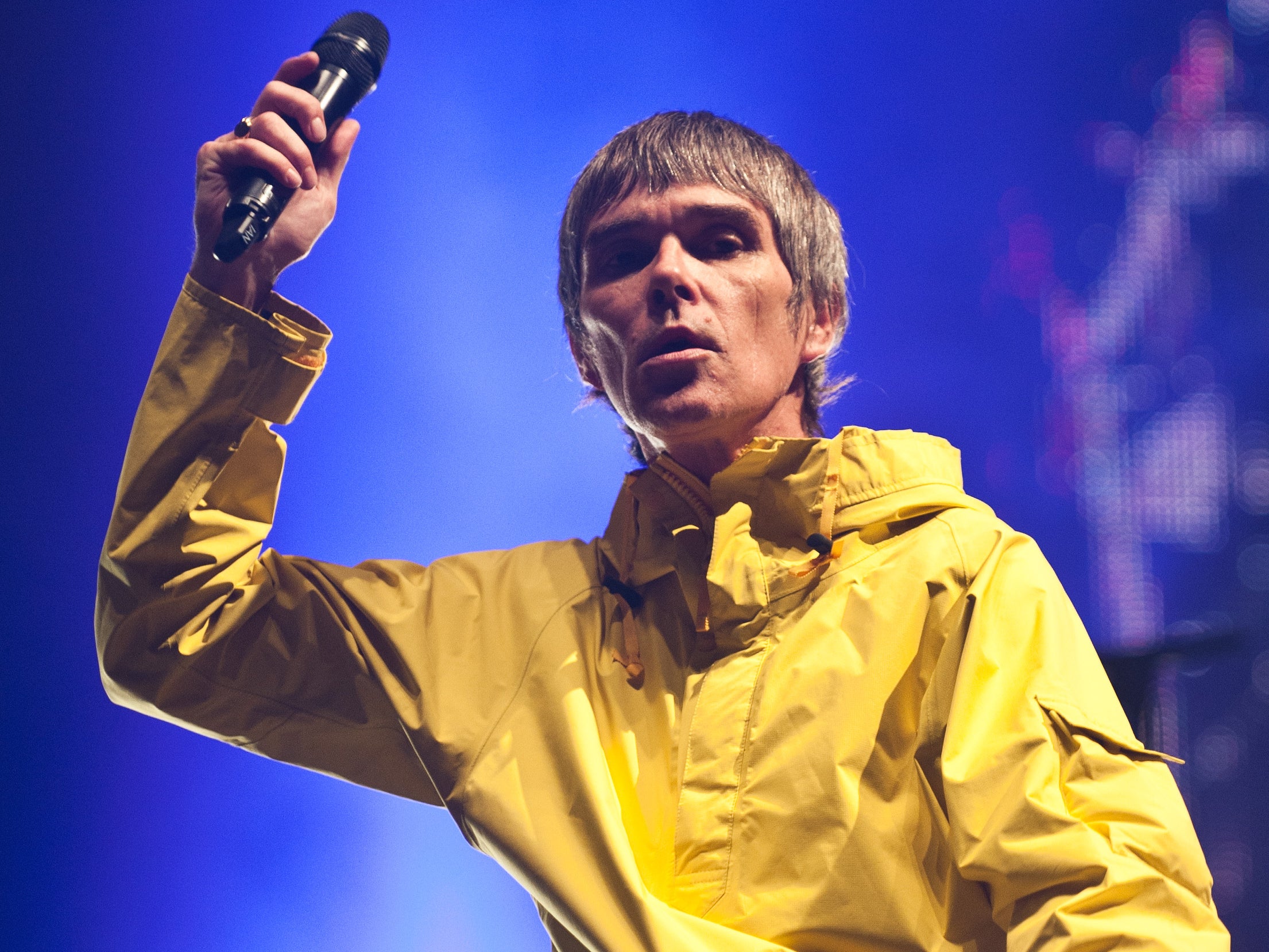 Ian Brown fans 'leave gig early' after Stone Roses frontman