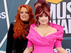 Wynonna Judd opens up about being ‘angry’ over Naomi Judd’s suicide: ‘It’s not supposed to be like this’
