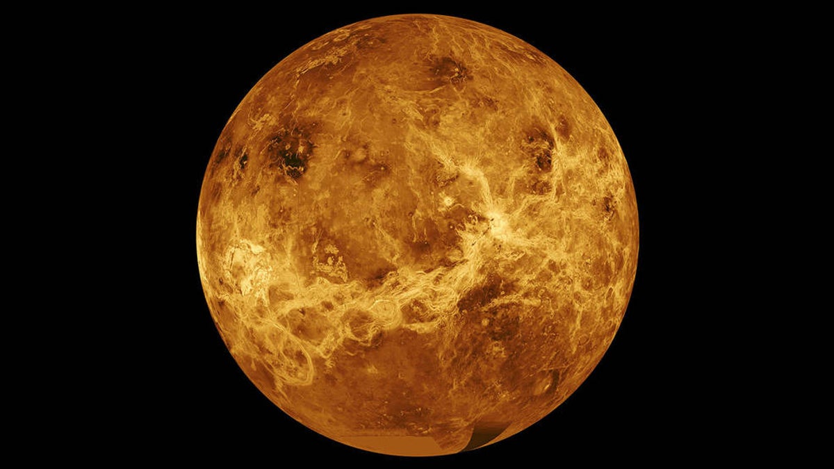 Astronauts should visit ‘hellish’ Venus before going to Mars, experts suggest