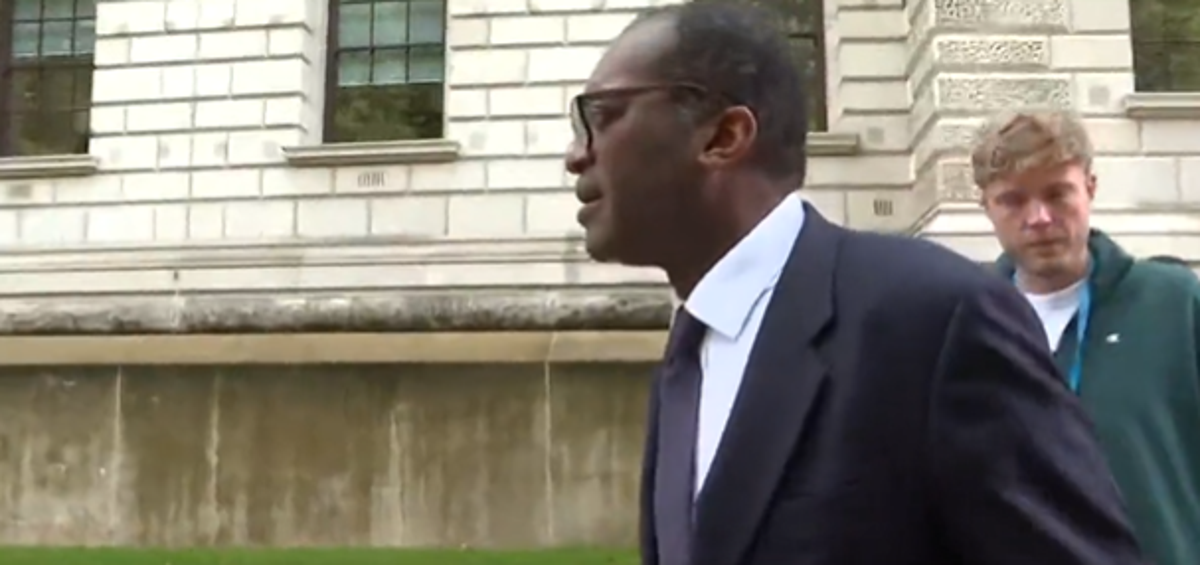 Kwasi Kwarteng declines to comment as pound hits all-time low against US dollar