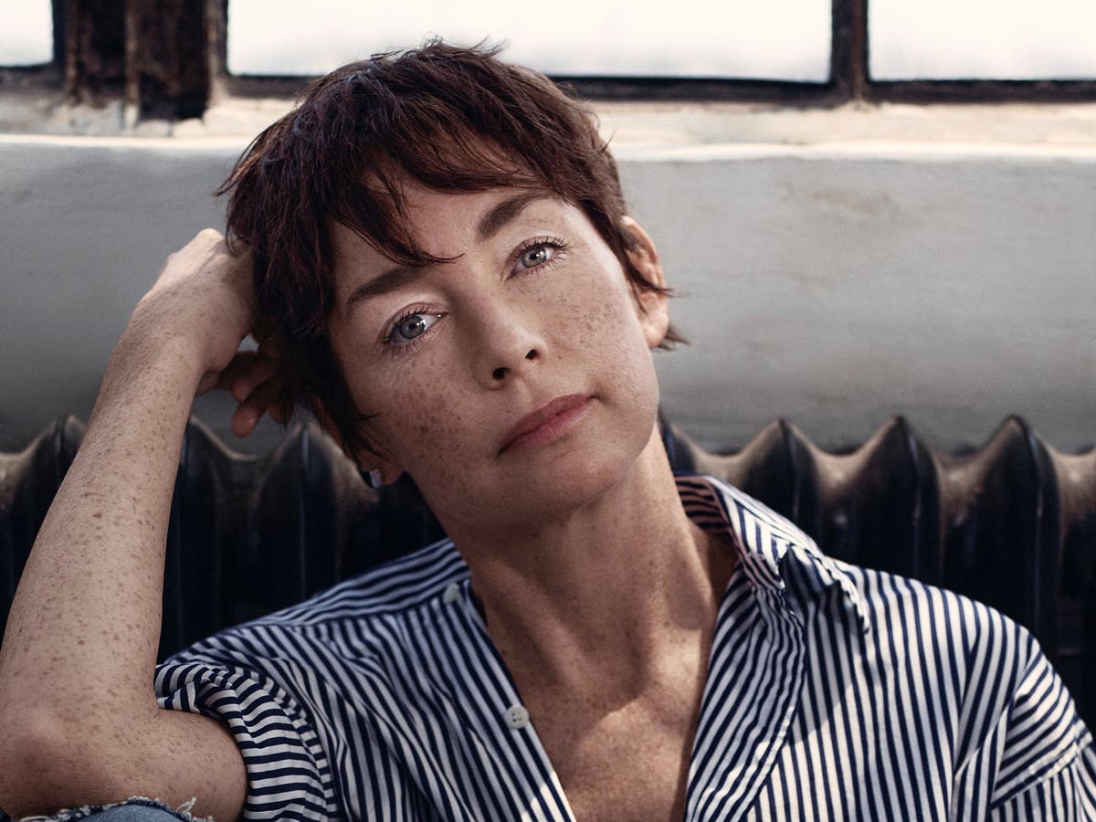 Julianne Nicholson: ‘I feel I need to discourage my family from watching Blonde’