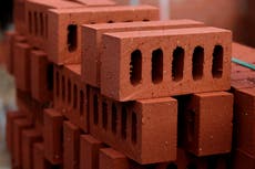 Text service launched to help tradespeople open up about mental health