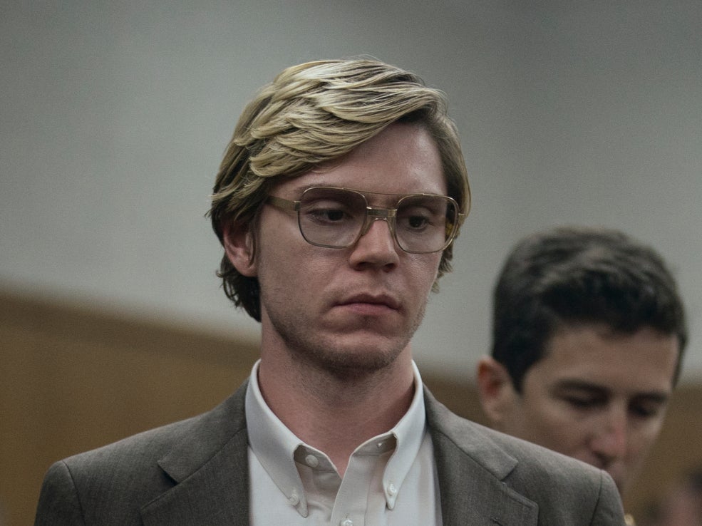 jeffrey dahmer biography netflix