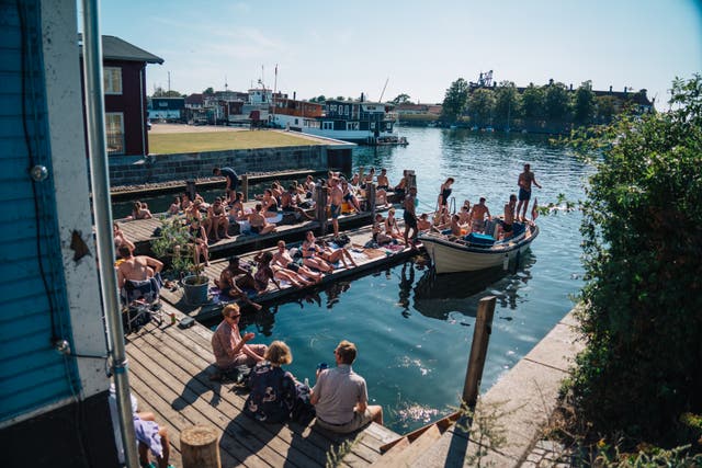 <p>This waterfront neighbourhood sings in summer</p>