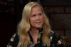 Amy Schumer jokes she’s been ‘kicking it with Adam Levine’ amid cheating allegations