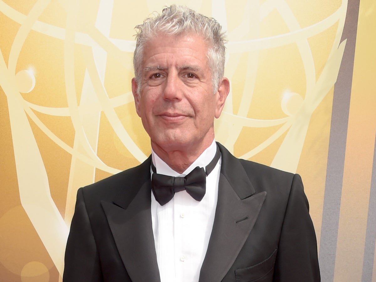 Resurfaced clip of Anthony Bourdain sparks debate about treatment of ‘maids’ in Singapore
