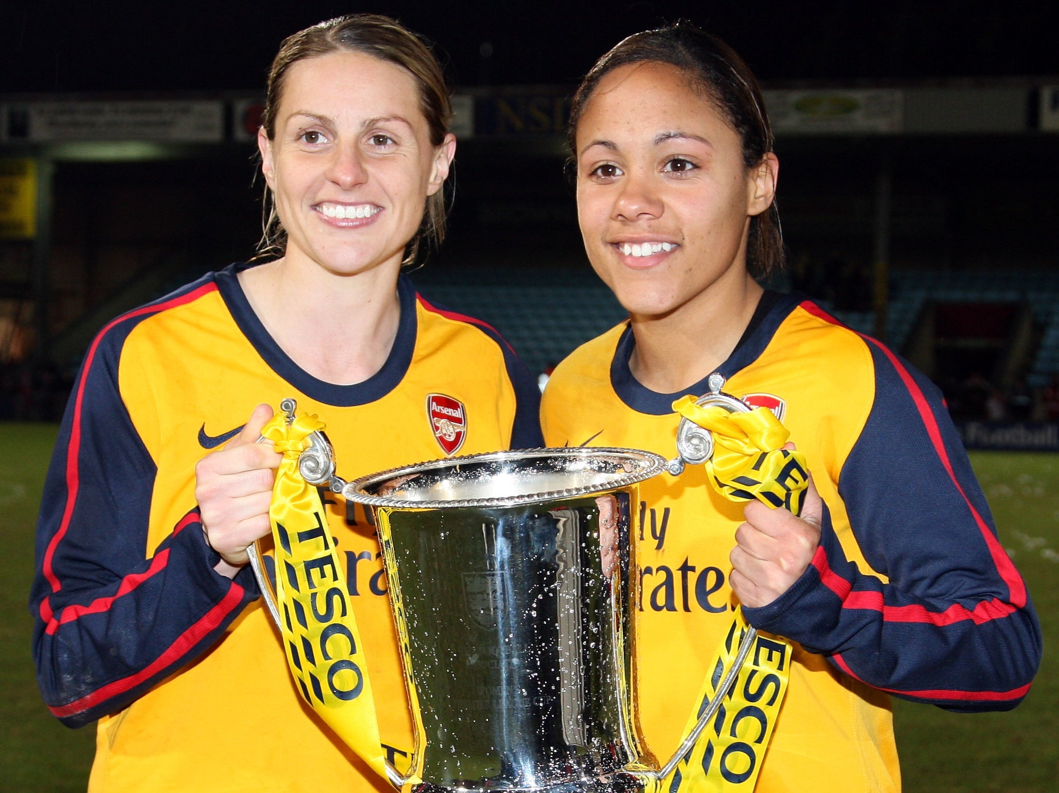 Alex Scott and Kelly Smith during their time at Arsenal