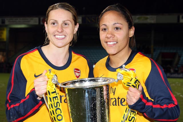<p>Alex Scott and Kelly Smith during their time at Arsenal</p>