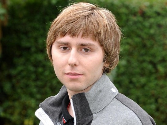 James Buckley, que interpretou Jay Cartwright, durante as filmagens de 'The Inbetweeners'