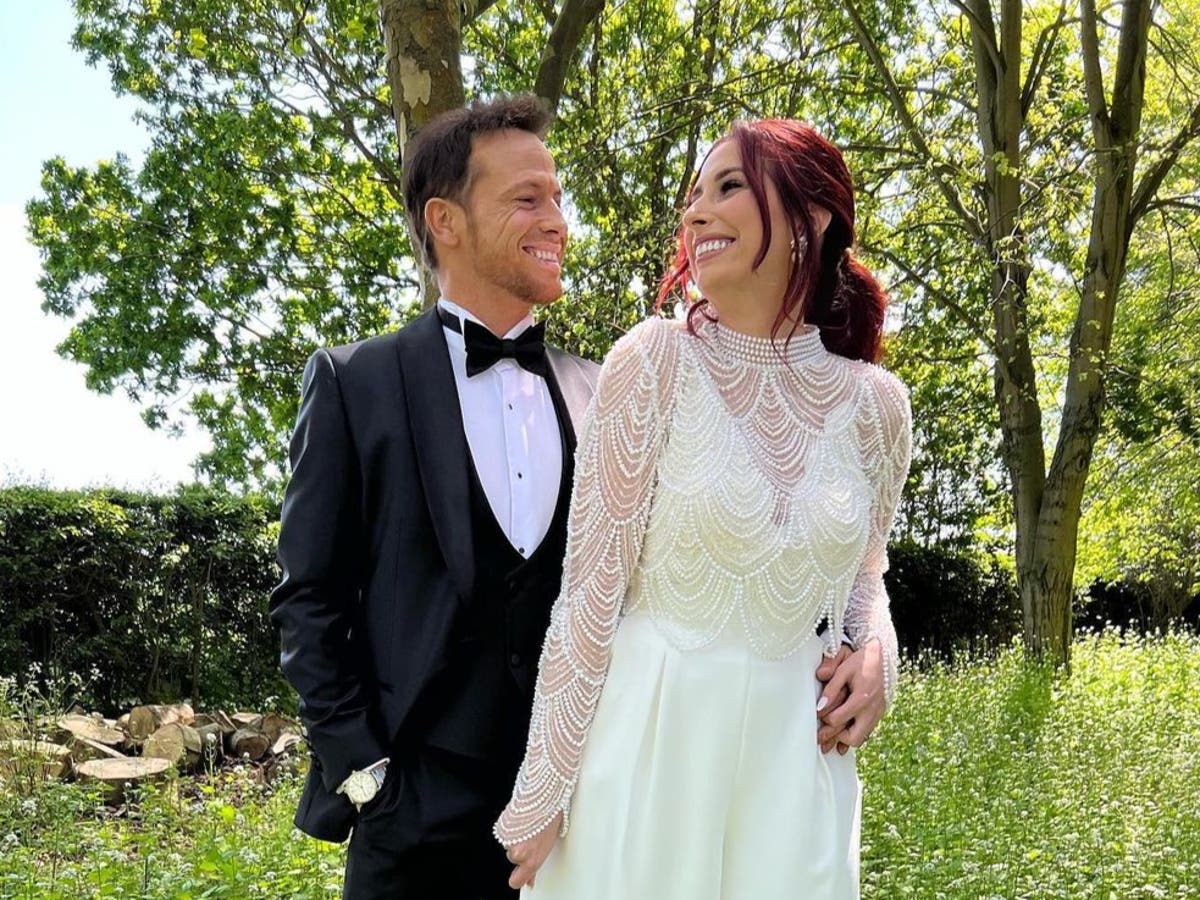 Stacey Solomon shares moment Joe Swash reunites with their children after three weeks