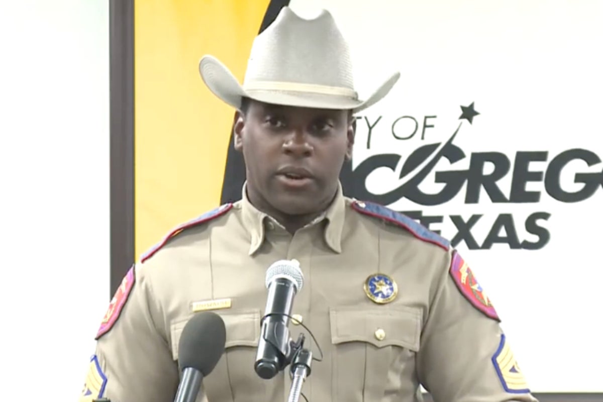 Five dead in Texas shooting as police hold suspect in custody | The ...