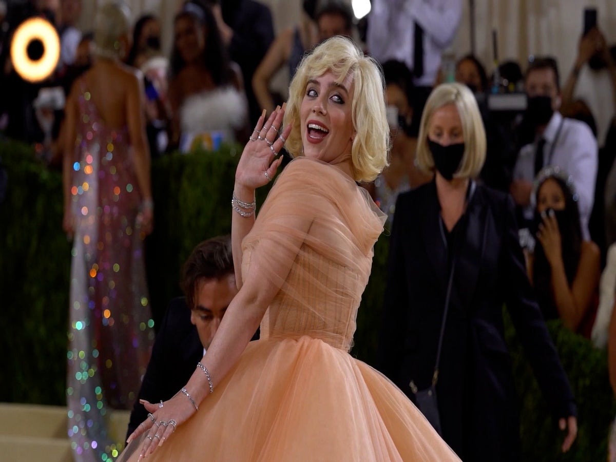 Billie Eilish Talks Hanging Out With Emma at the Met Gala