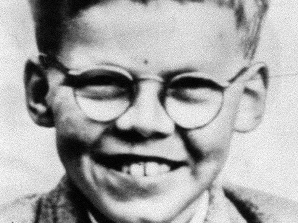 Police to begin dig for Moors murder victim 58 years after boy went missing