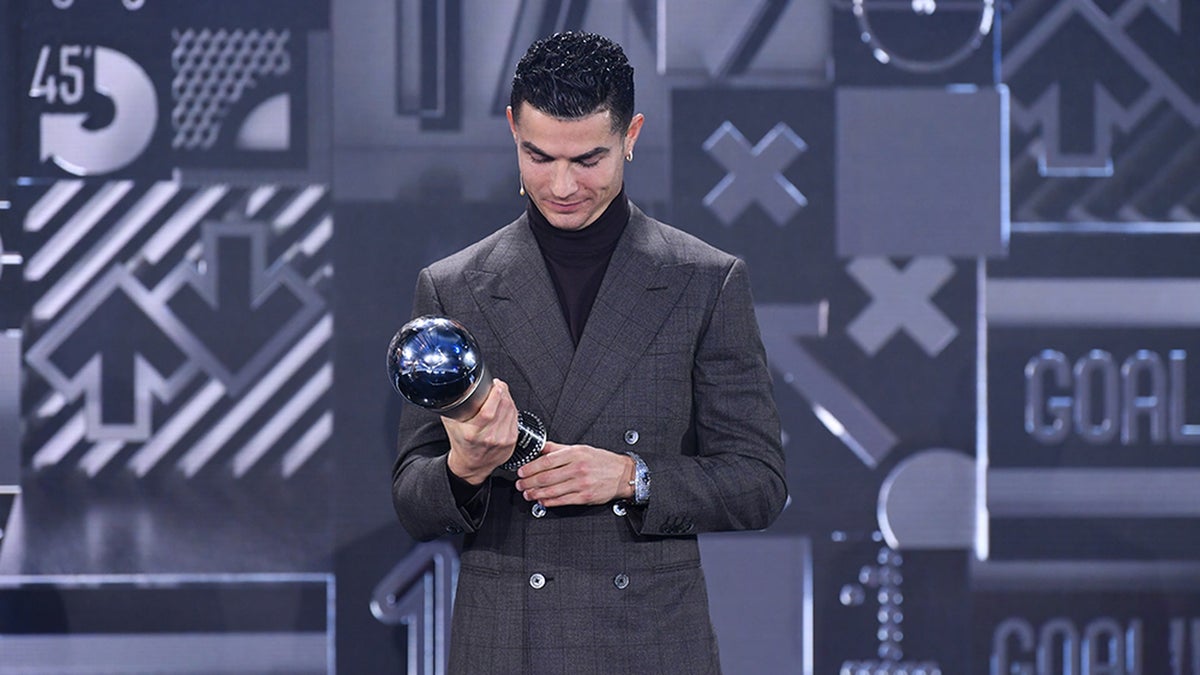 Fifa Best Awards 2022: Cristiano Ronaldo and Robert Lewandowski