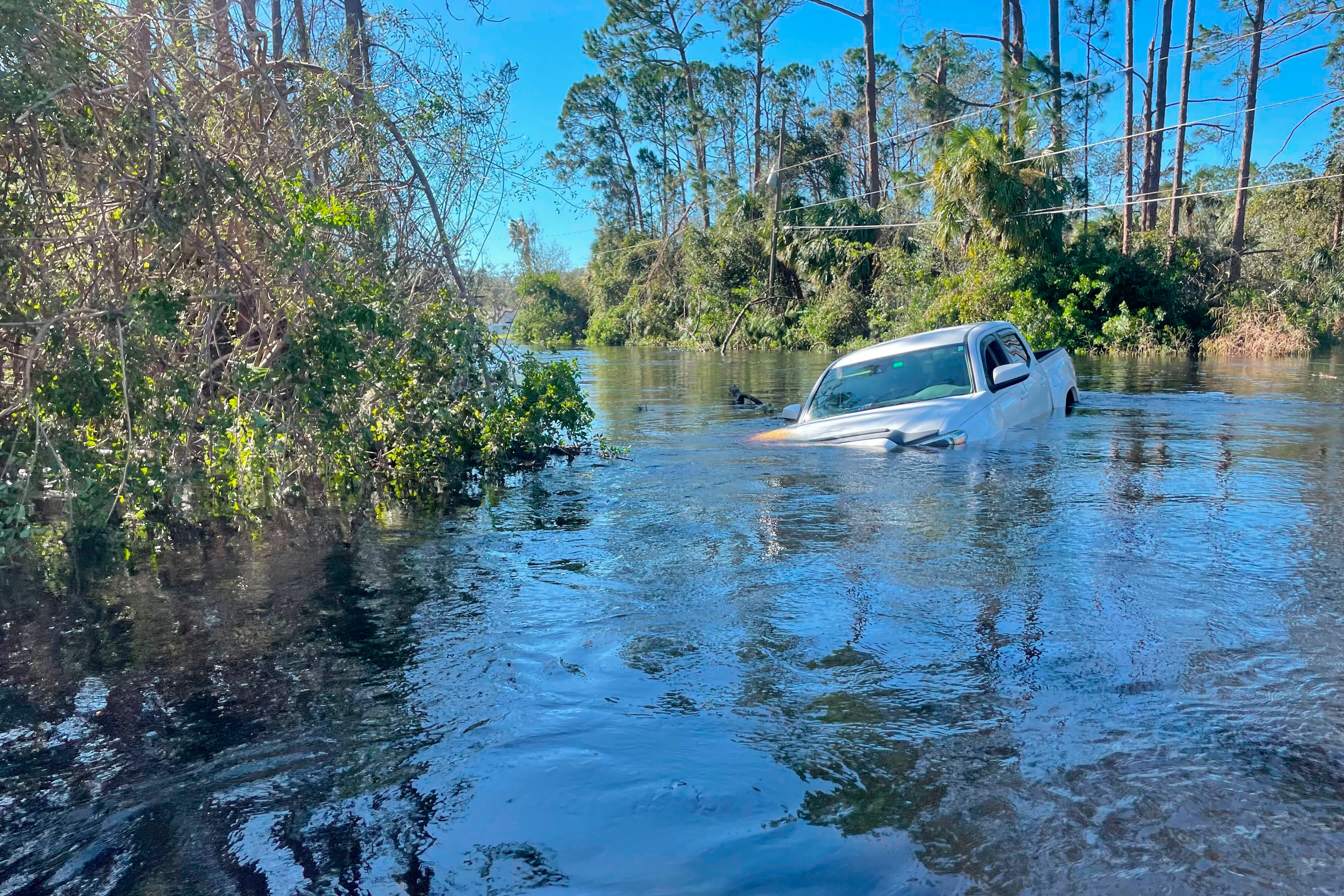 TORMENTAS-FLORIDA-INUNDACIONES