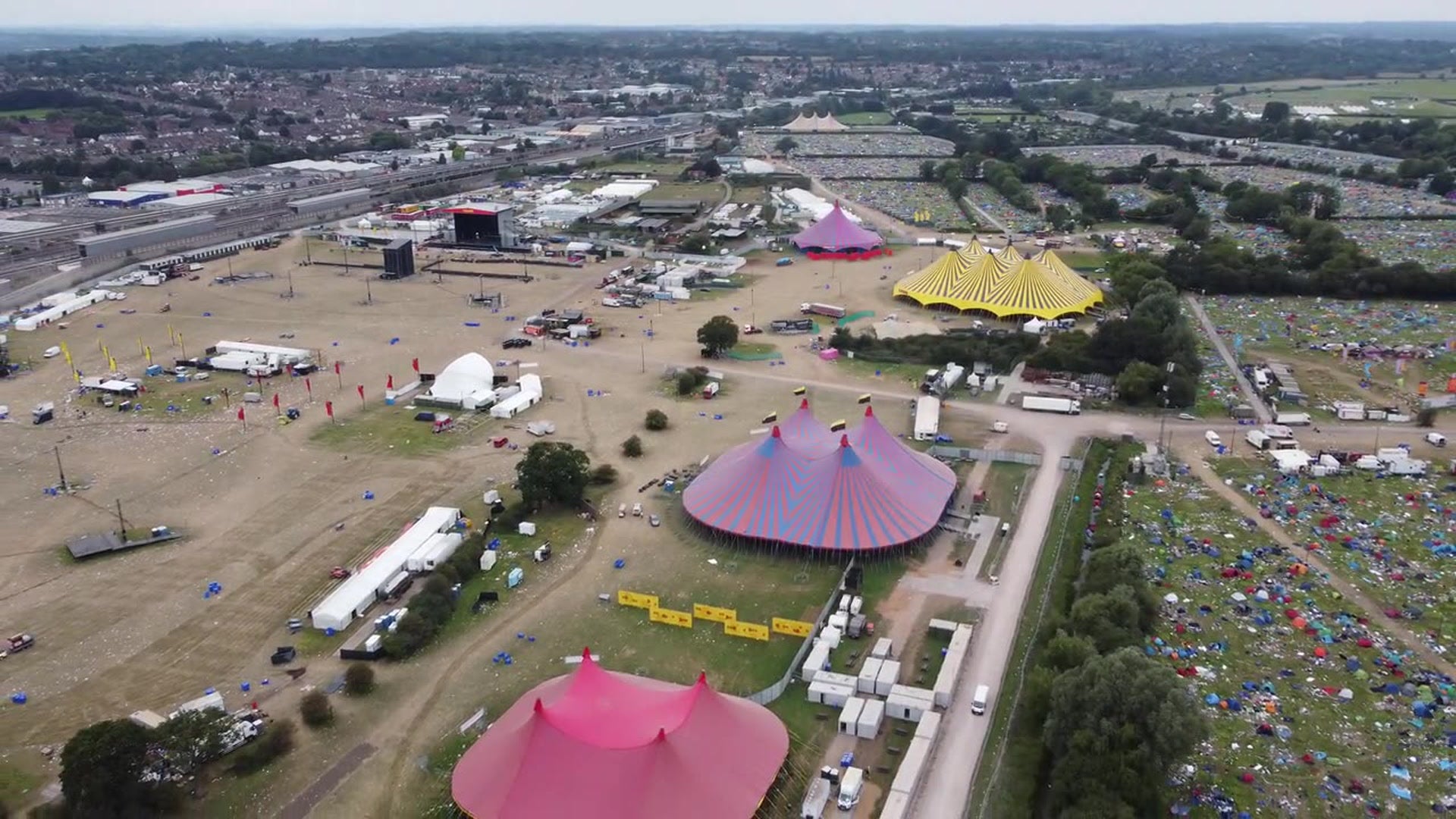 Reading shop festival location