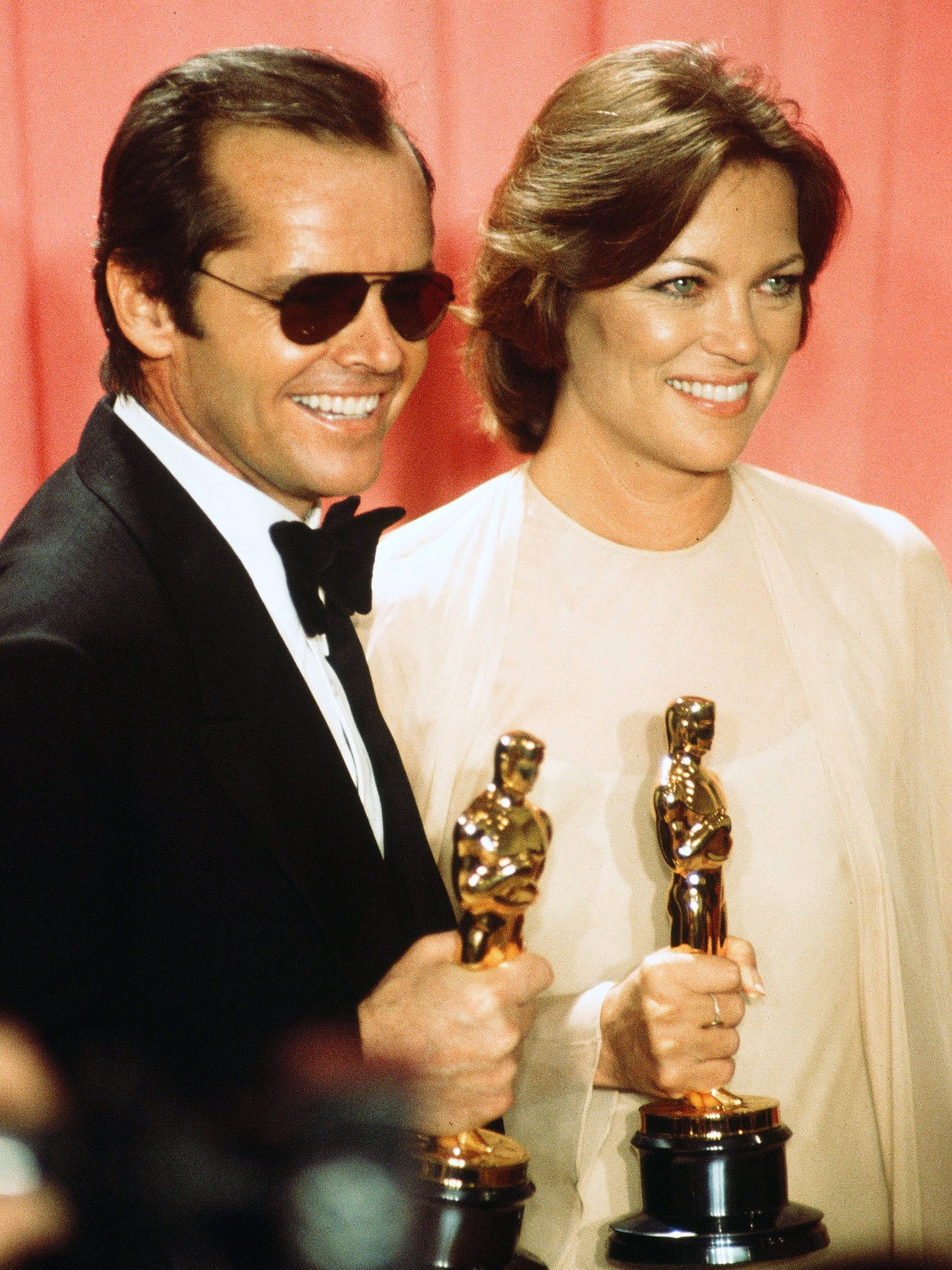 Fletcher with Jack Nicholson after winning the Best Actress Oscar at the Academy Awards in 1976