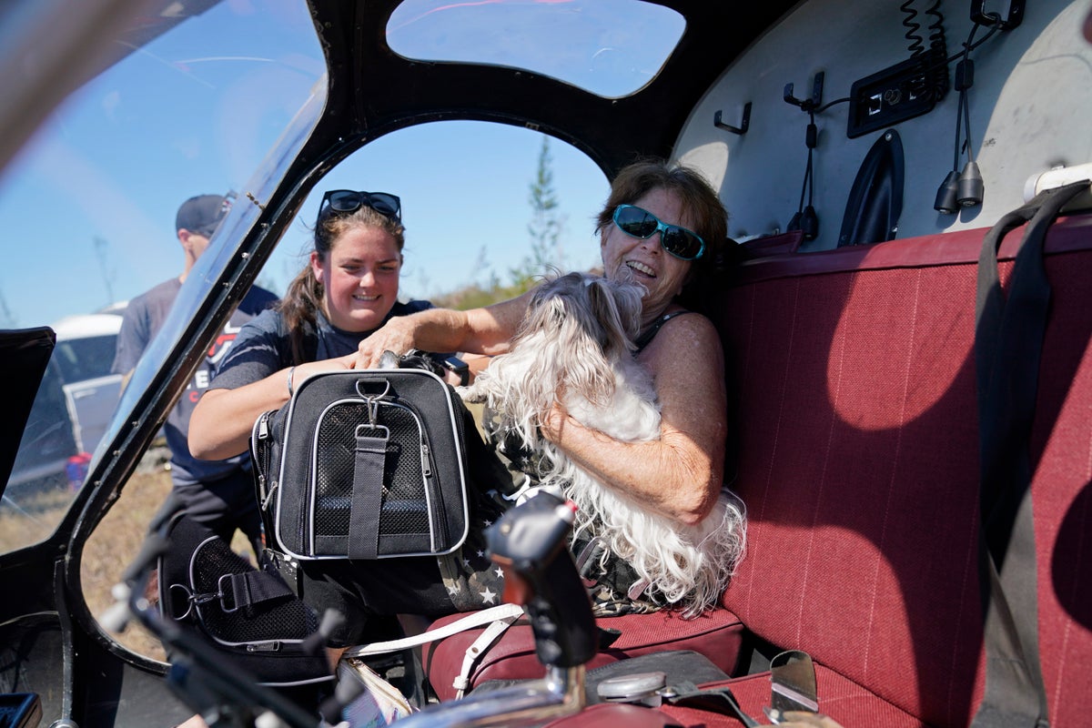 Residents leave Florida’s Pine Island, Hurricane Ian’s ruin