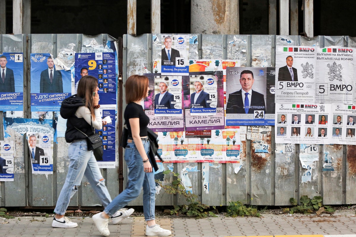 Bulgarians hold 4th election in 18 months amid turmoil