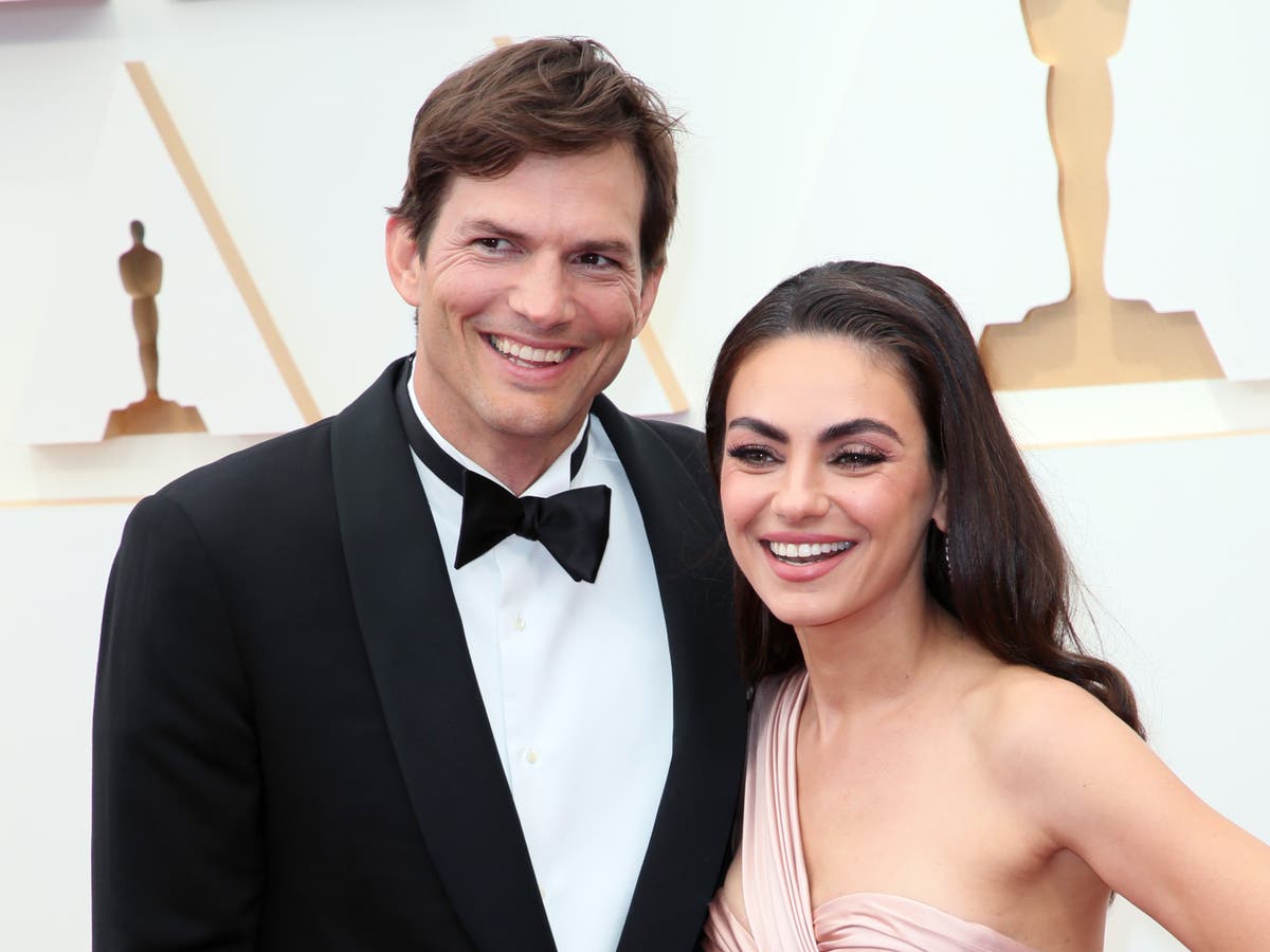 Mila Kunis and Ashton Kutcher operate &lsquo;open bathroom door policy&rsquo; at family home