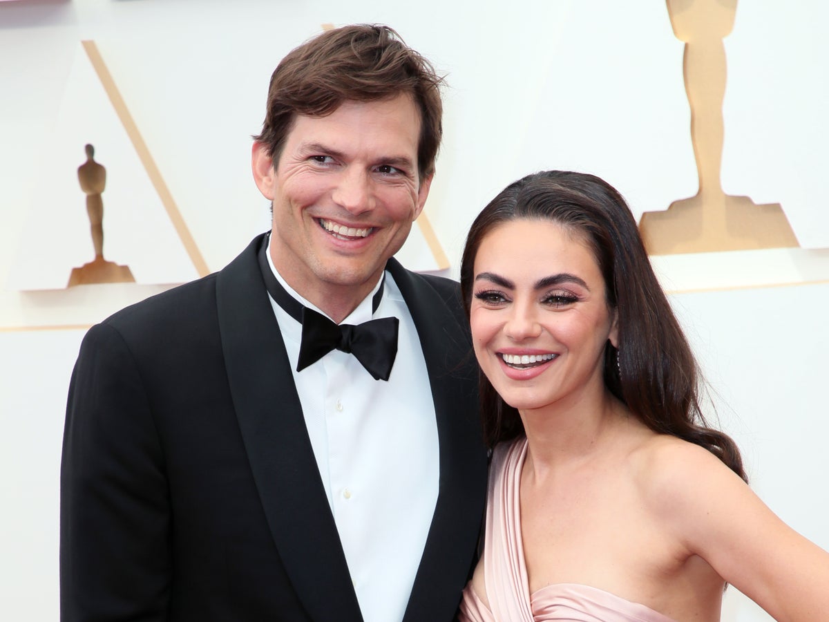 Ashton Kutcher says Mila Kunis wouldn’t let him turn down ‘That ‘90s Show’