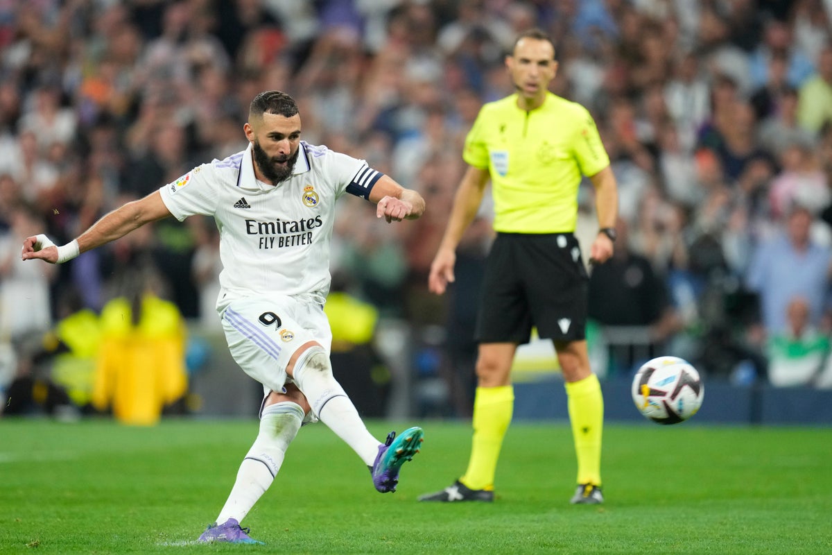 Karim Benzema misses a penalty as Real Madrid’s winning run ends in LaLiga
