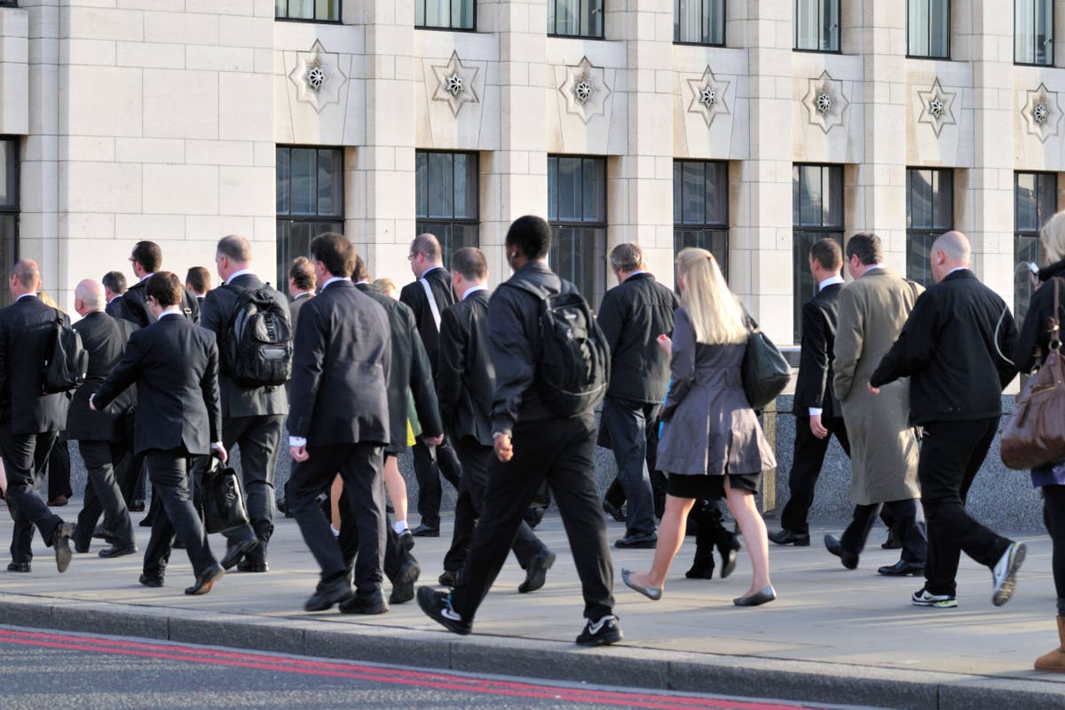 Wages outstrip inflation at the fastest pace for two years &ndash; ONS