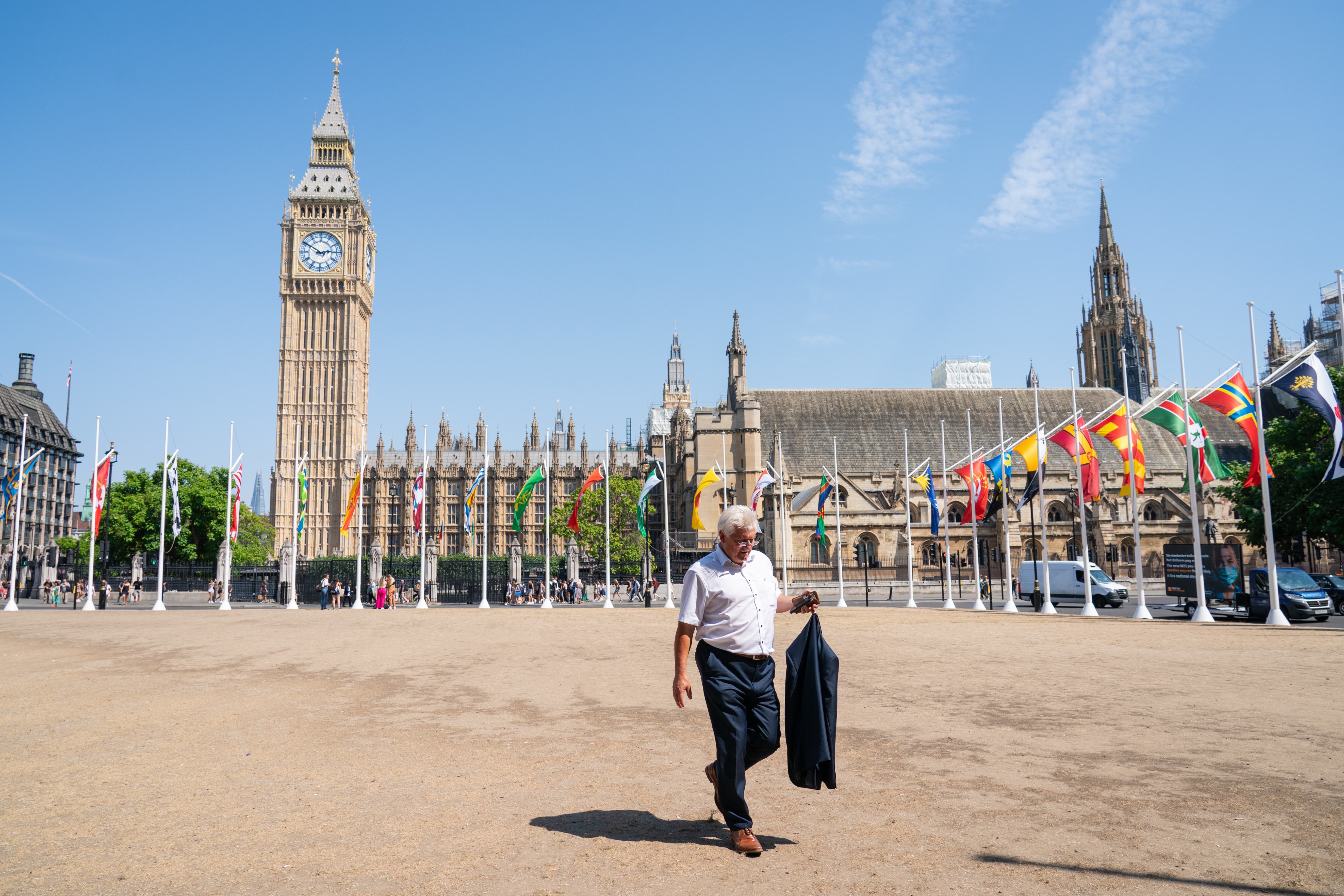 Only 275,000 daytime visitors went to central London on July 19 when temperatures hit 40C