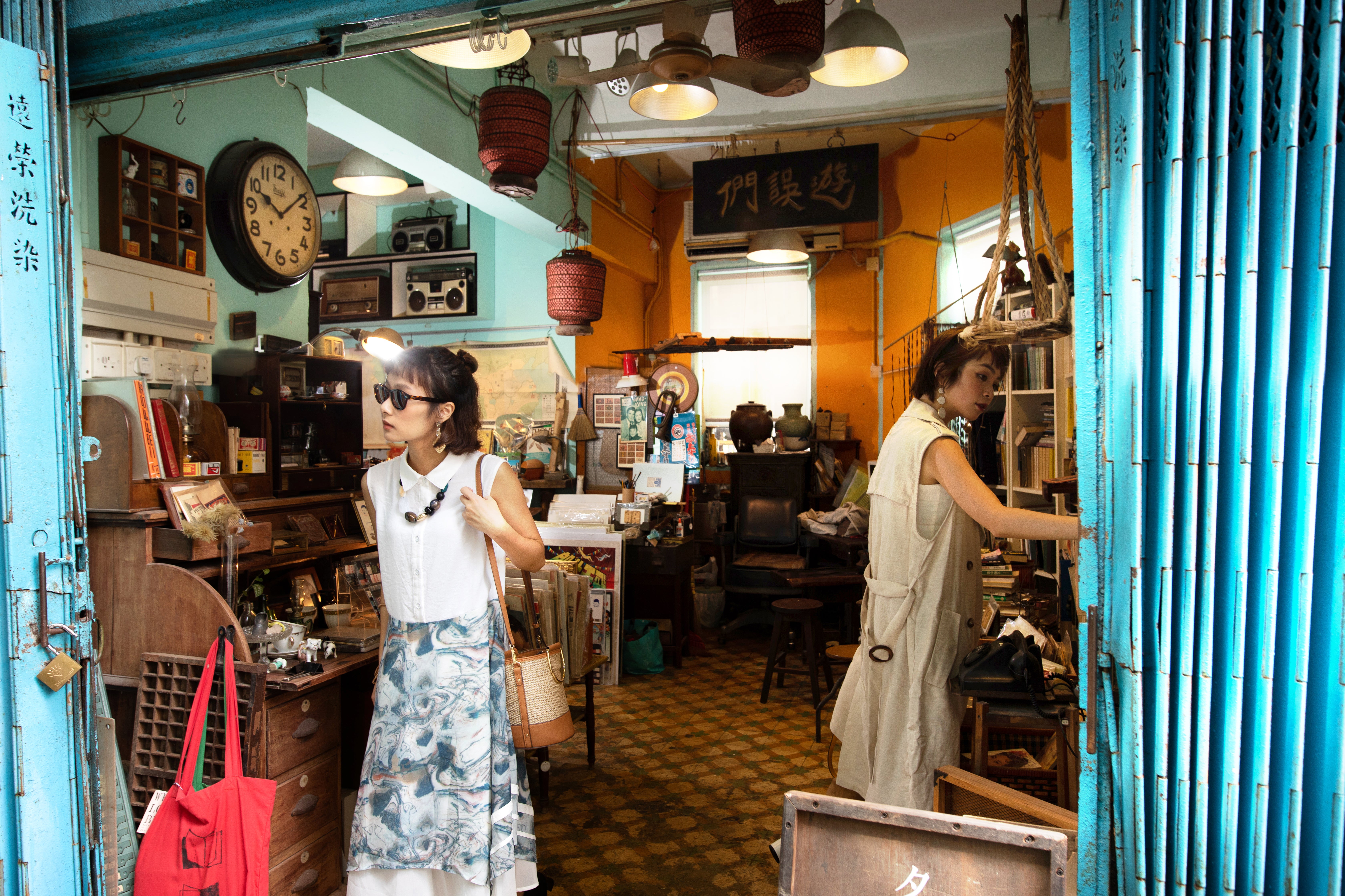 guide　neighbourhoods　The　An　insider's　Kong's　best　to　Hong　Independent