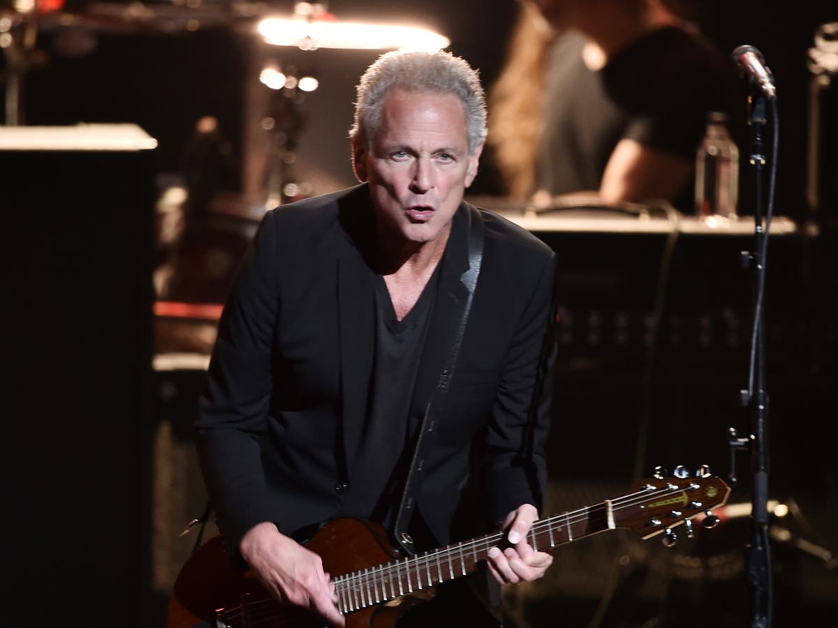 lindsey buckingham tour cancelled