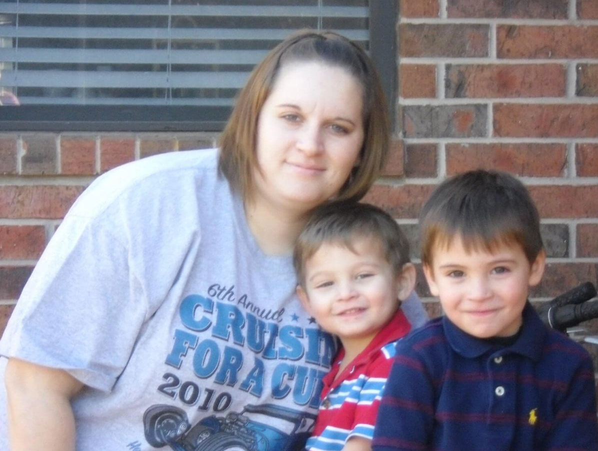 Kaysen with his mother and brother