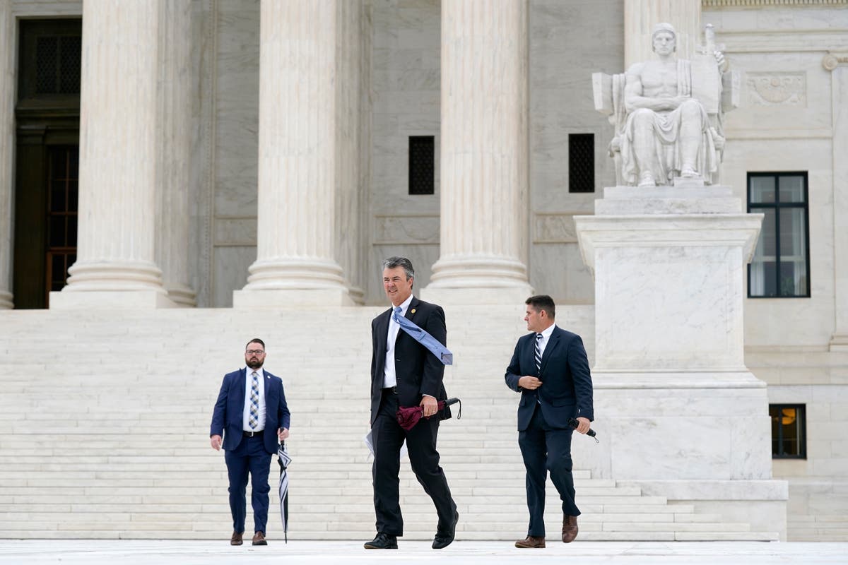 Voting rights advocates sound alarm on Alabama defying Supreme Court decision with congressional map