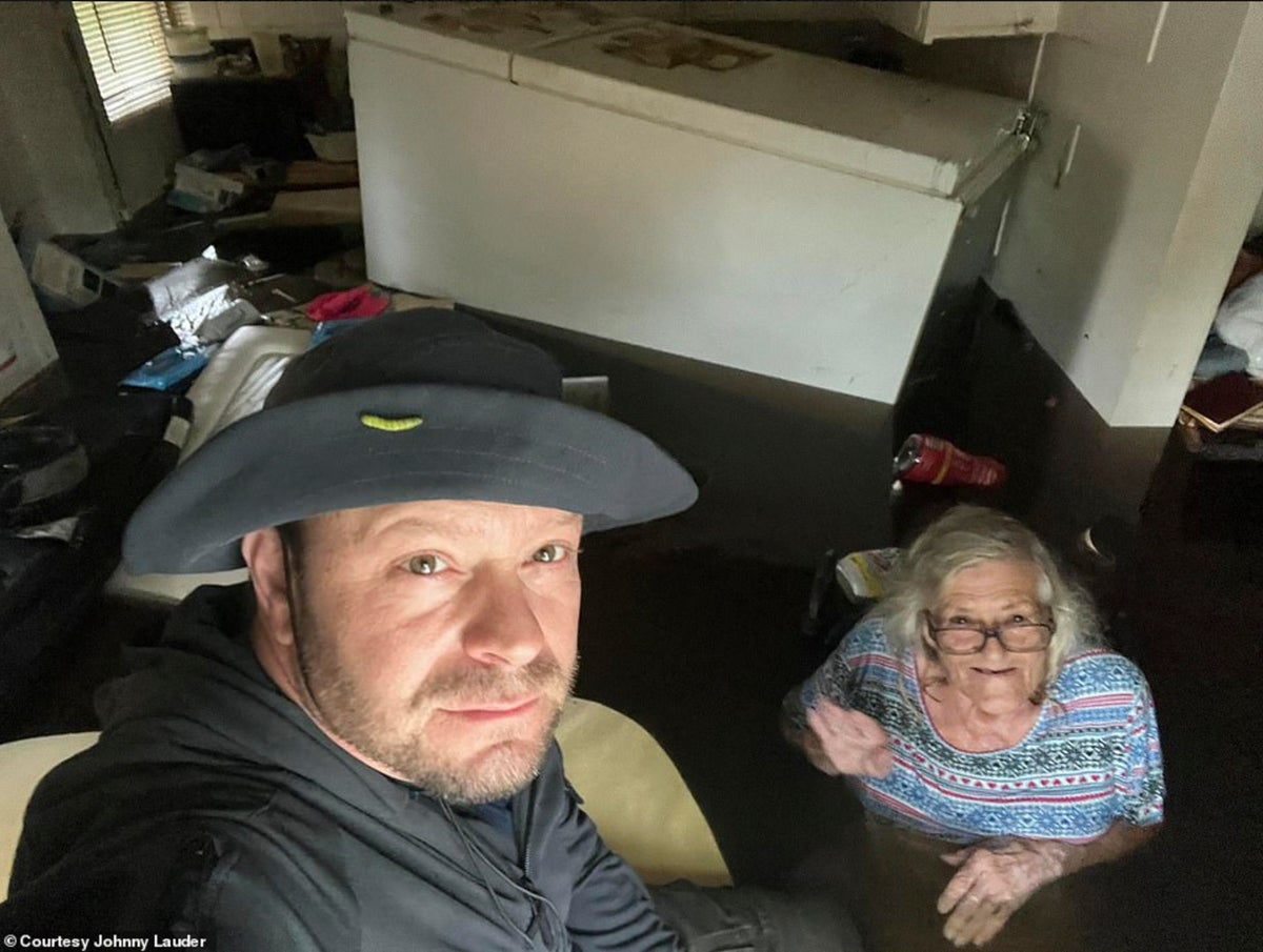 Son documents harrowing rescue of mom from Ian’s floodwaters