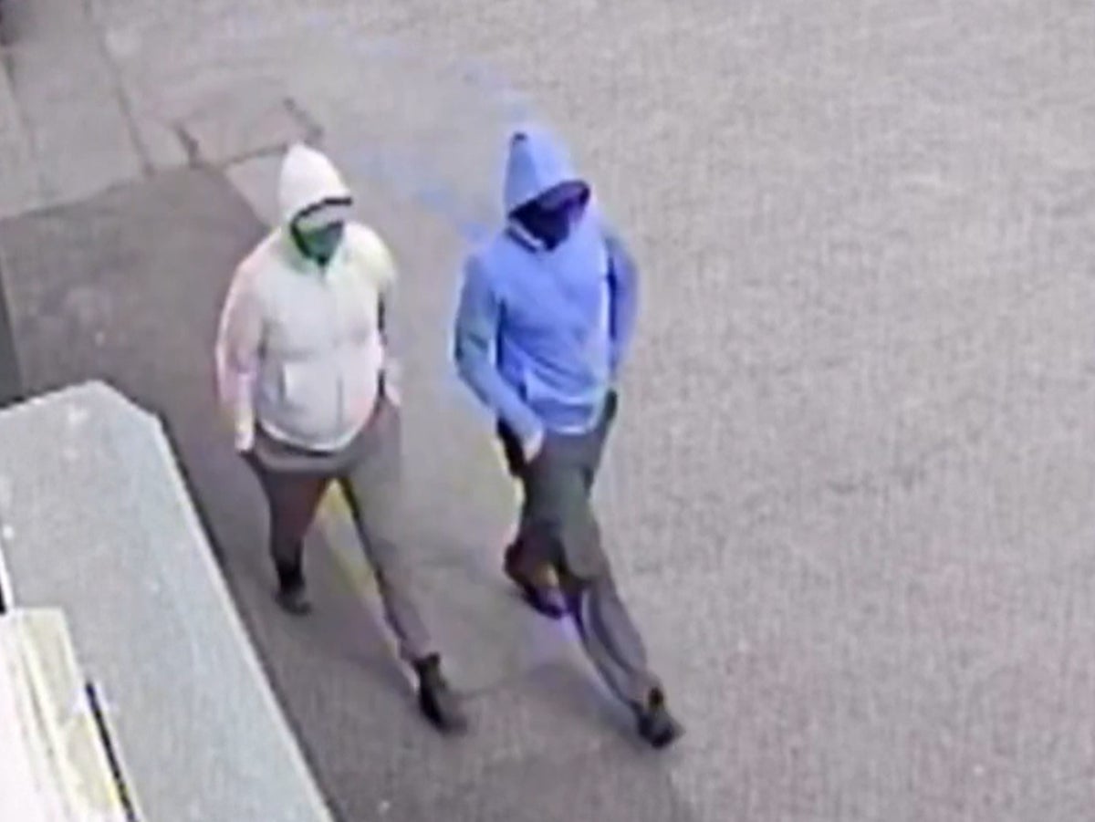 Father-of-two killed in ‘ruthless execution’ as police release CCTV of suspects