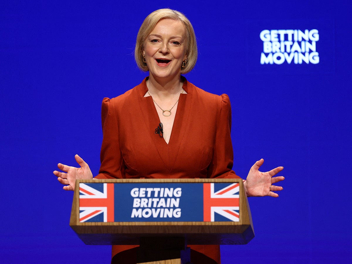 Liz Truss ditches Boris Johnson’s obesity strategy by backing 2-for-1 junk food offers
