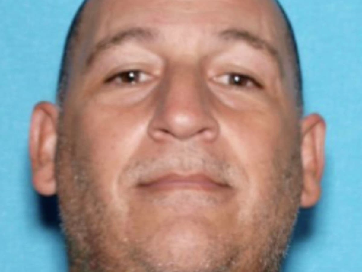 Man arrested for kidnapping family of four but victims remain missing