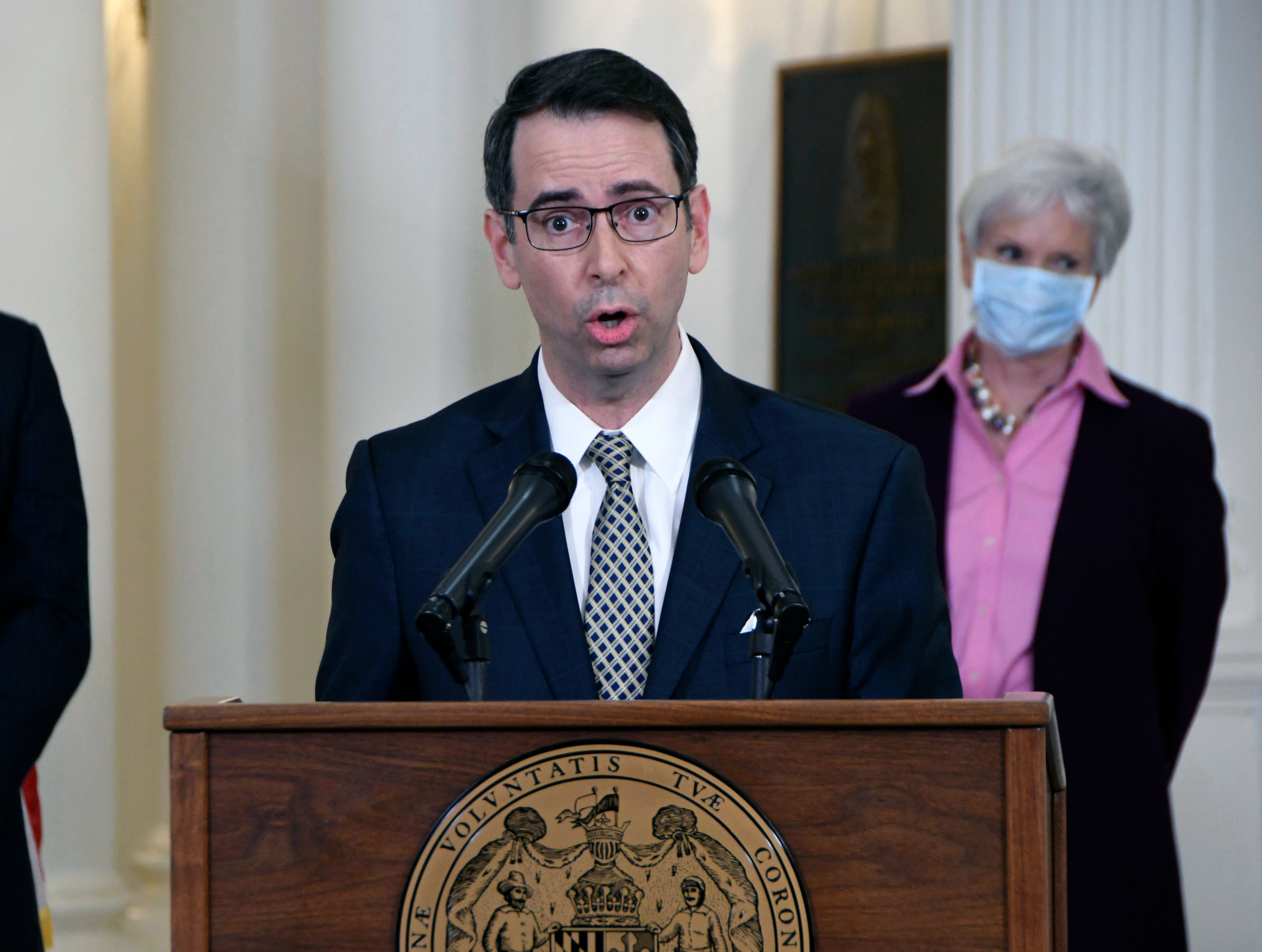 Governors Aide Trial