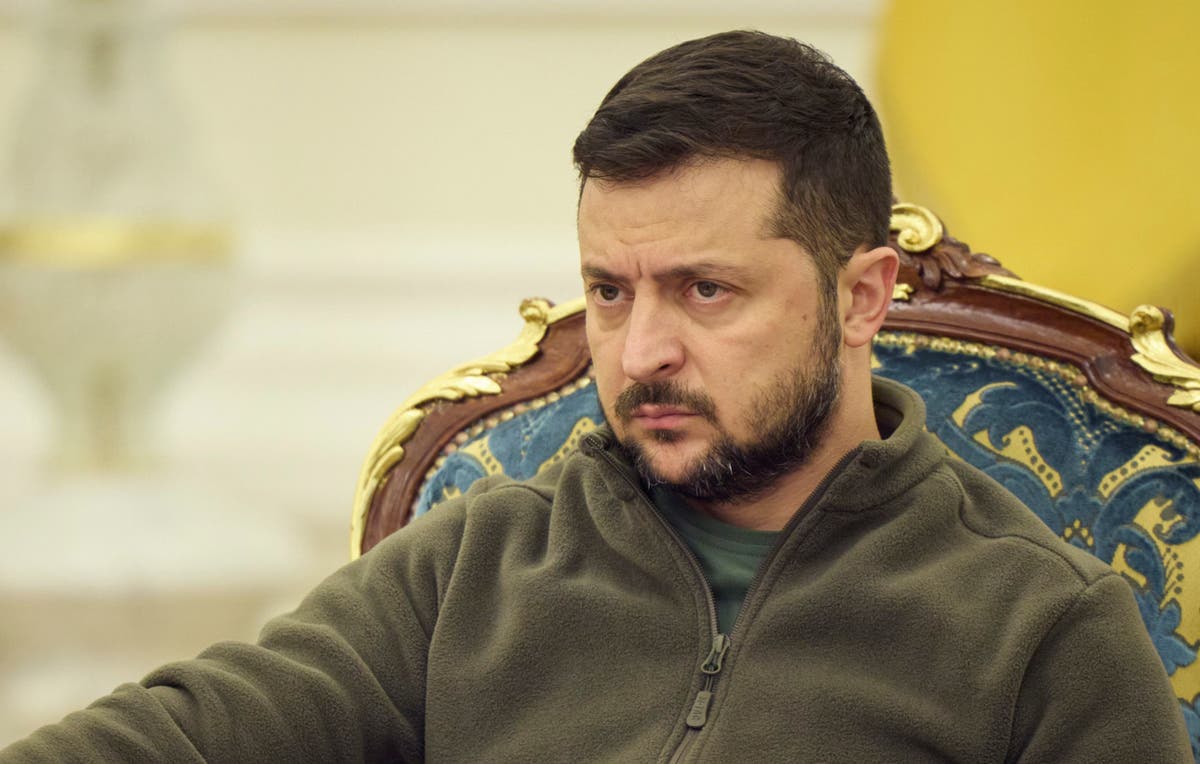 Russians being prepared for nuclear war, Zelensky warns