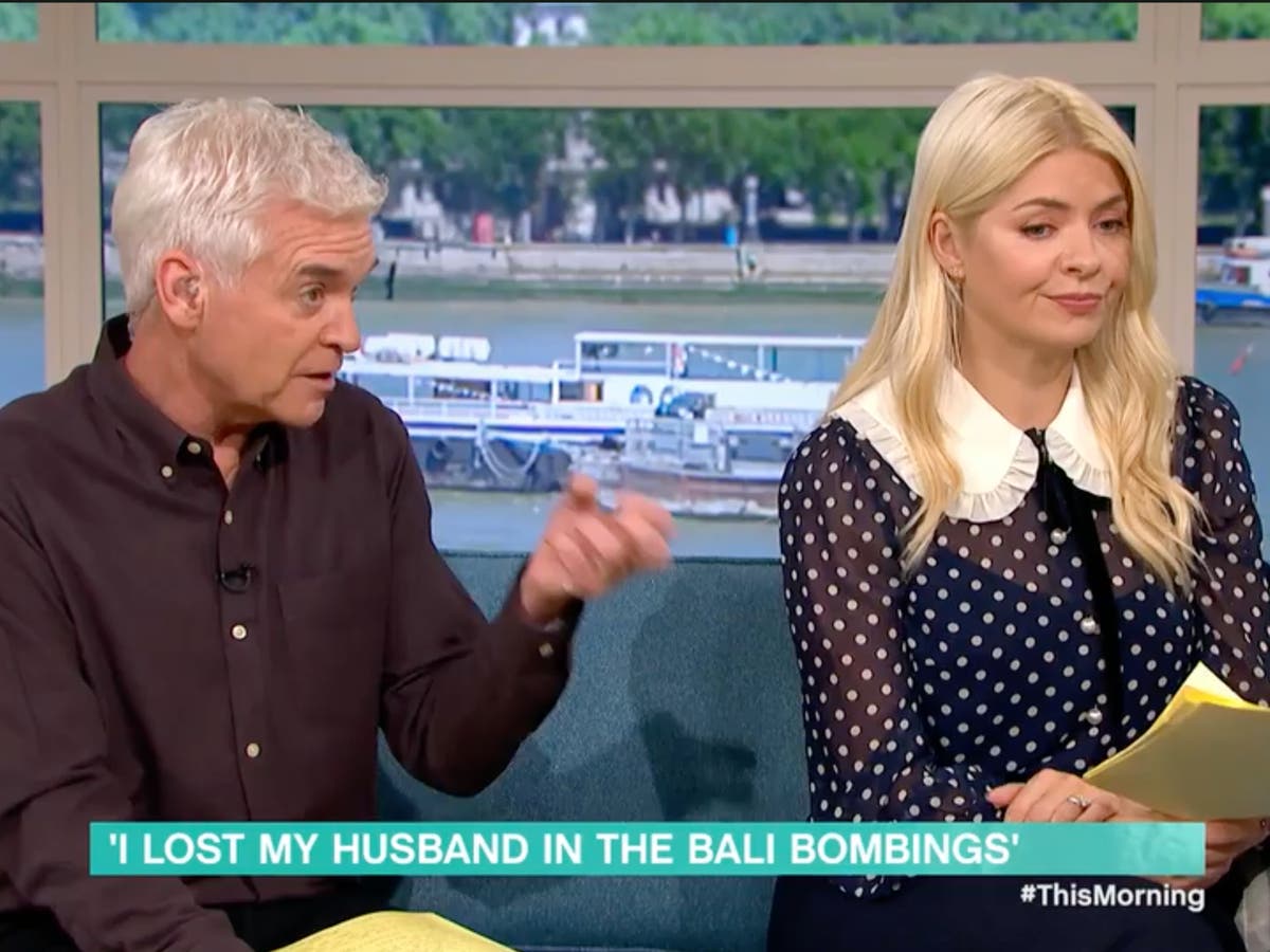 Holly Willoughby looks unimpressed as Phillip Schofield cuts her off on This Morning