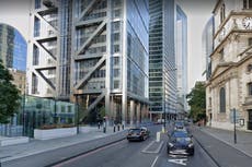 Bishopsgate stabbing: Three people injured in broad daylight attack near Liverpool Street station