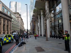 Bishopsgate stabbing: Three victims knifed ‘trying to stop phone thieves on electric bikes’ 