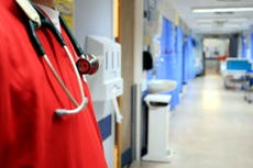 Government urged to pay nurses a ‘decent wage’ as RCN ballots on strike action