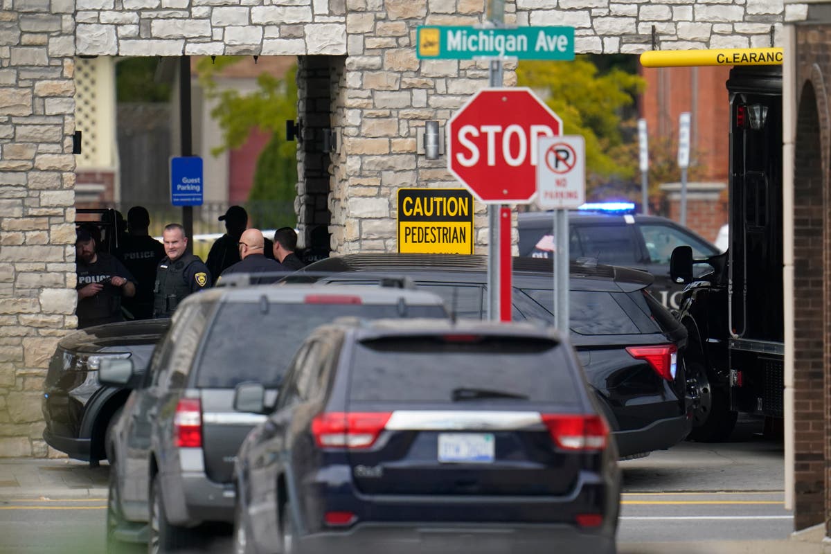 Active shooter reported at hotel in Michigan