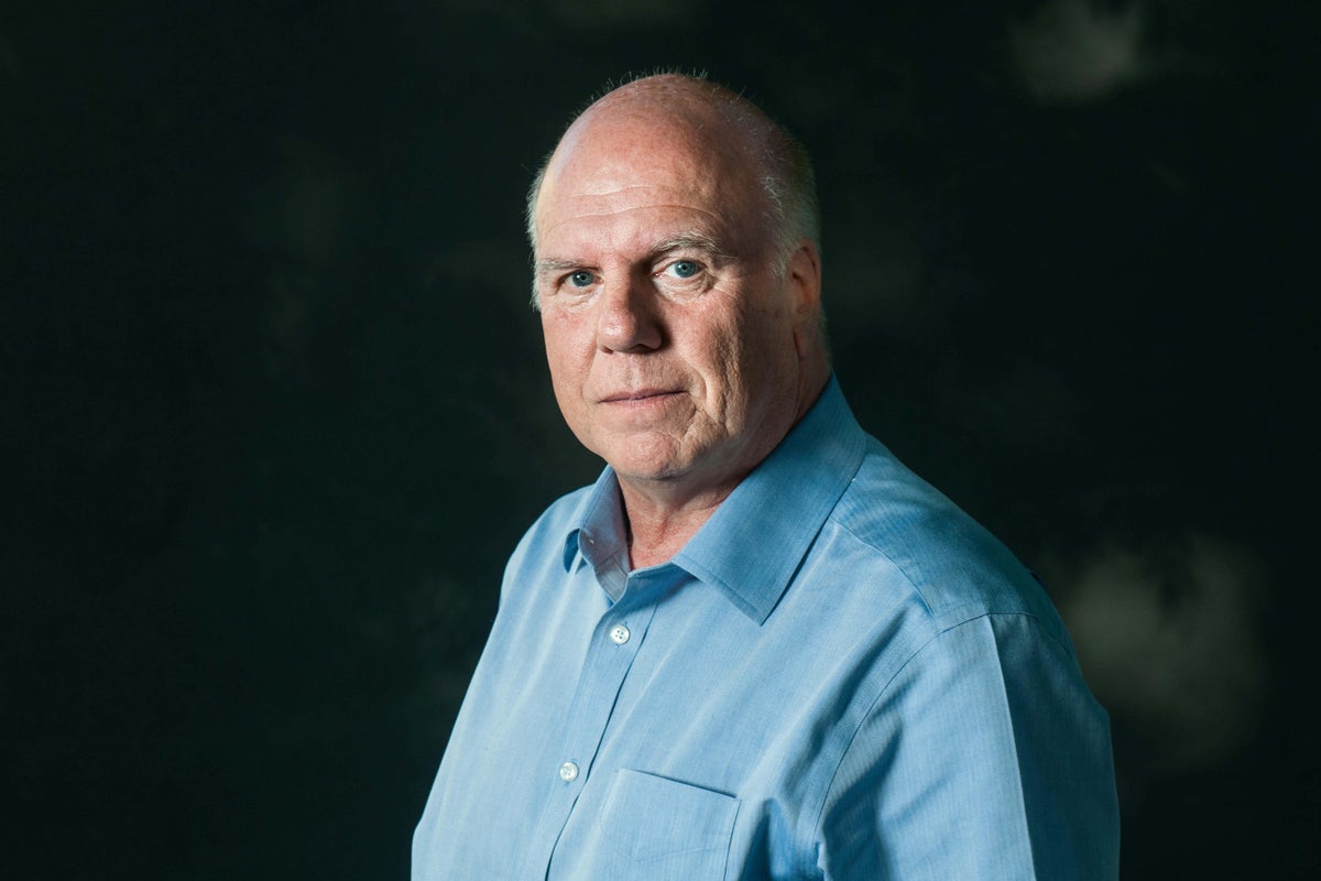 Crime Author Peter Robinson Dies Aged 72 The Independent