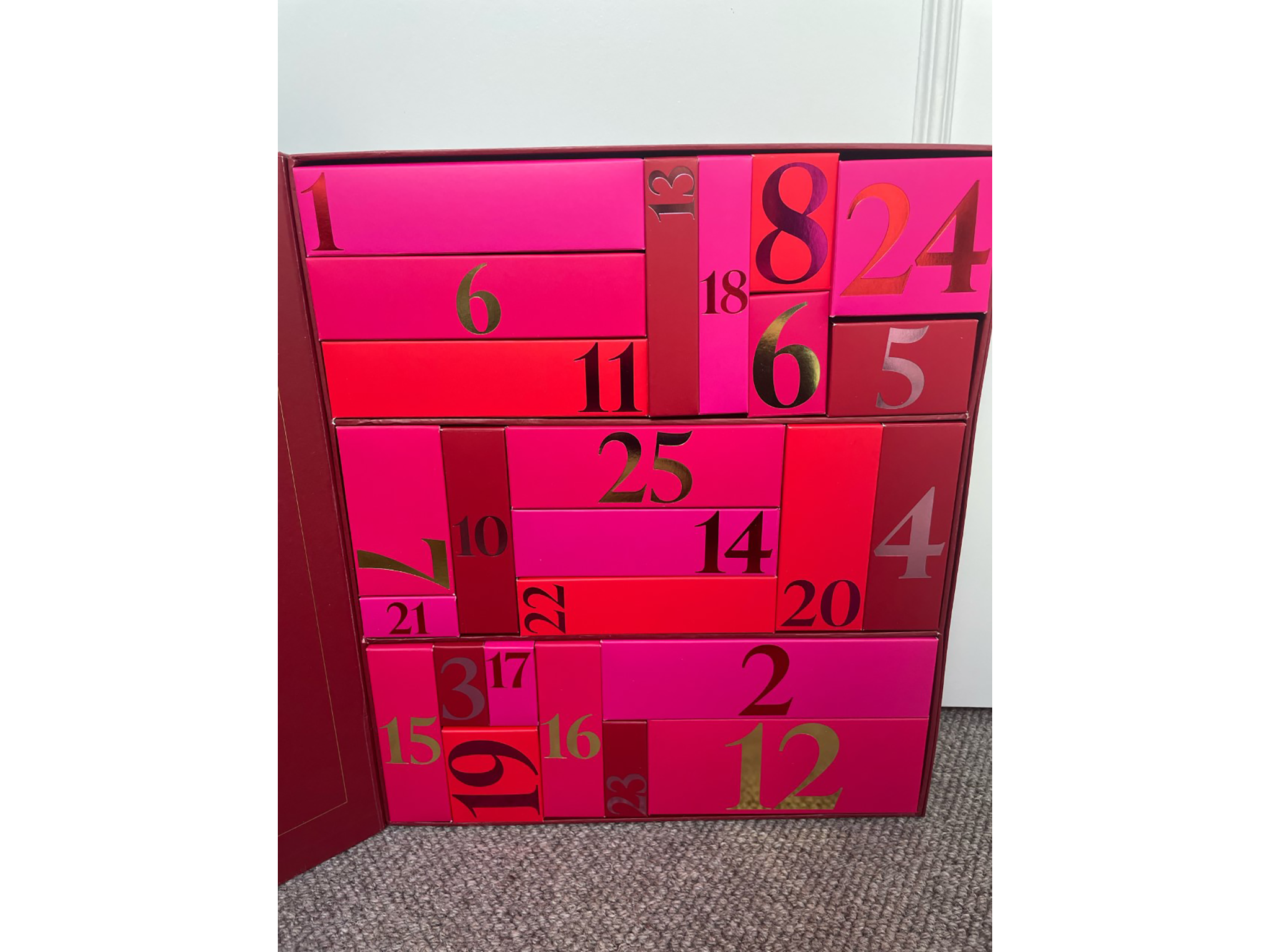 Emtalks: Space NK Beauty Advent Calendar Unboxing And Review 2022 - What's  Inside Space NK Christmas Advent Calendar