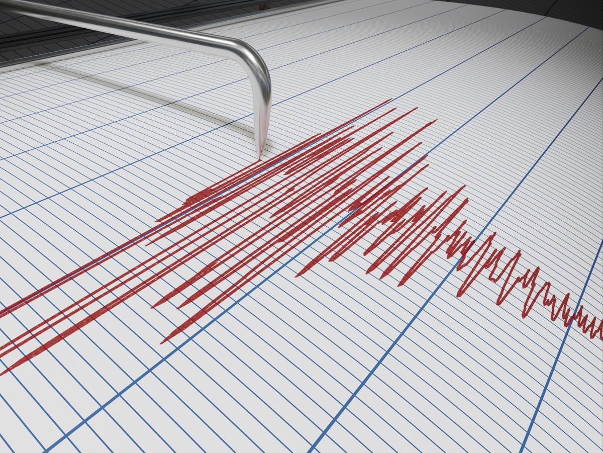 Magnitude 4.4 earthquake strikes northwest Oregon