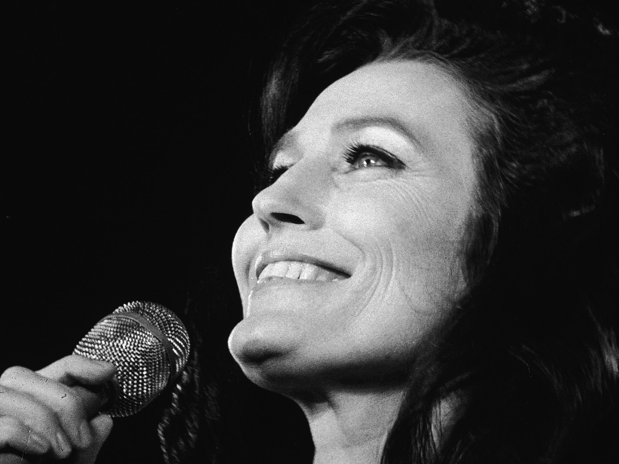 Trailblazer Lynn’s songs were delivered ‘from a distinctly female point of view‘