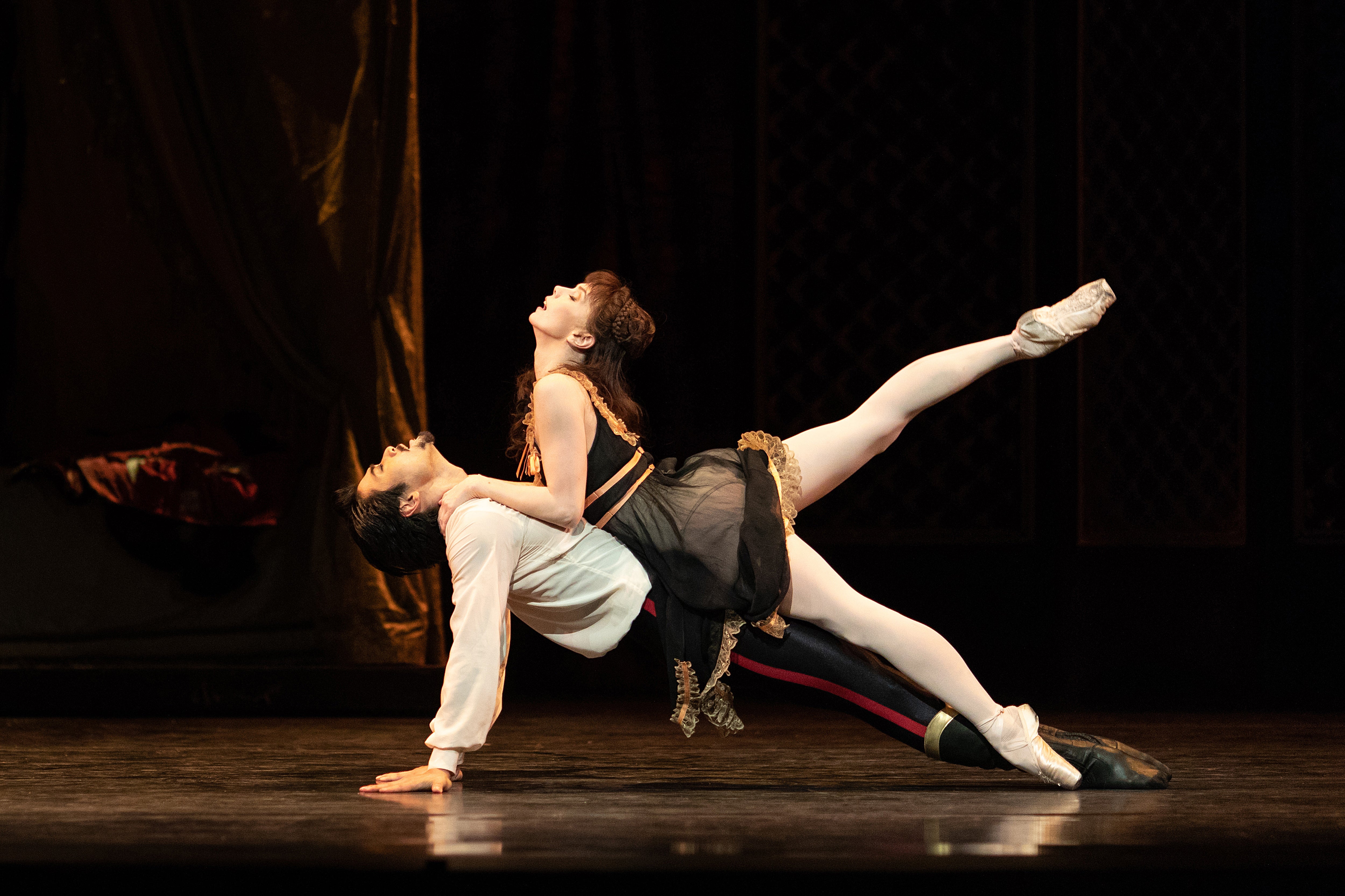 Ryoichi Hirano and Natalia Osipova in ‘Mayerling’