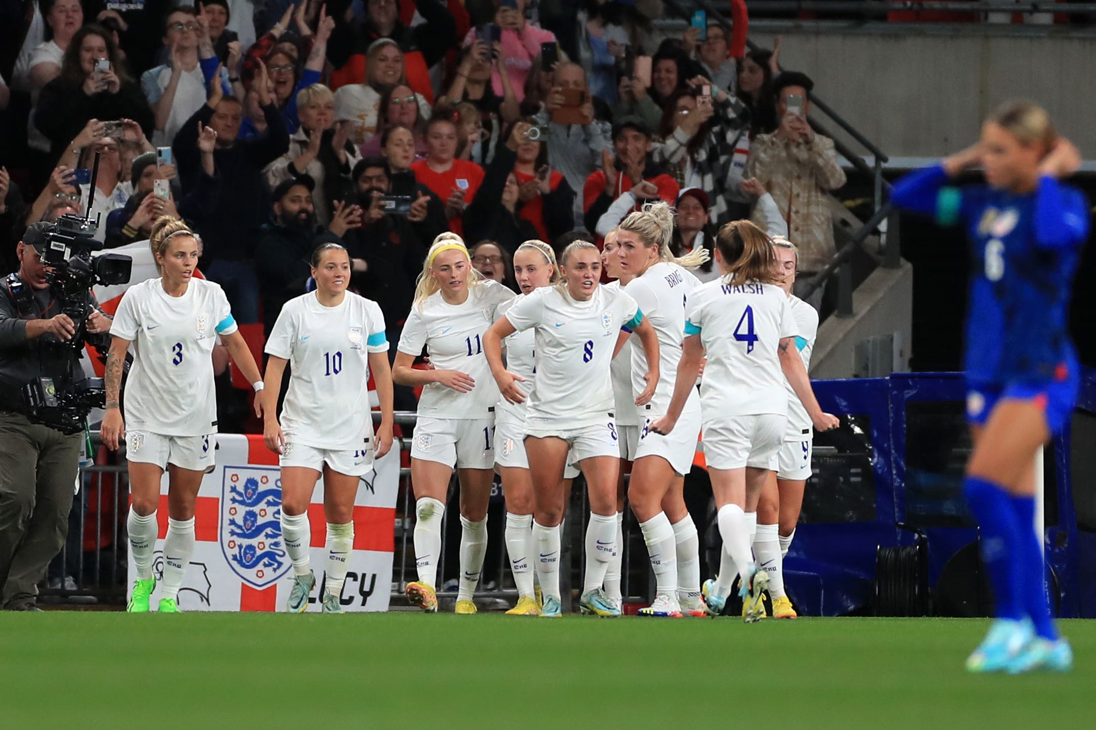 Lauren Hemp And Georgia Stanway Fire England To Victory Over World ...